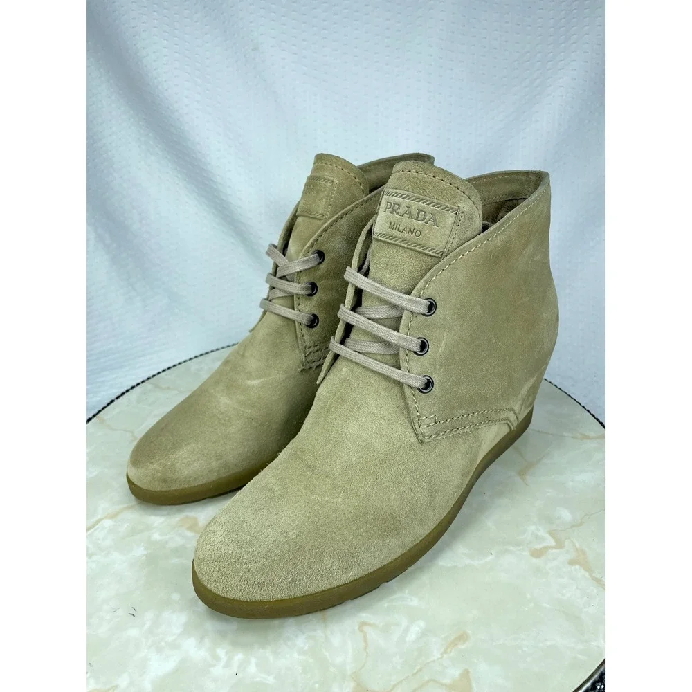 Prada Linea Rossa Suede Lace Up Wedge Booties Womens 9.5 Tan Luxury Chukka Boots